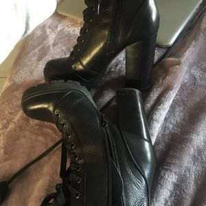Black Steve Madden boots